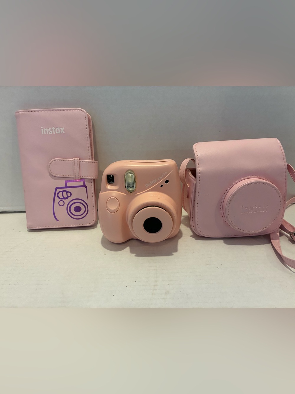 Fujifilm Instax Mini 7+ Instant Camera - Light Pink Bundle